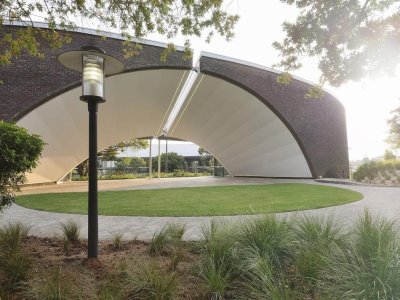 宝马南非总部 / Boogertman + Partners Architects