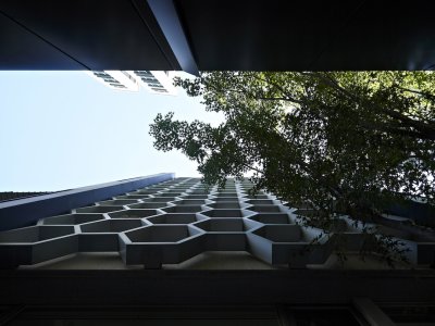 蜂巢屋 ，台北
