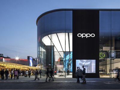 北京OPPO超级旗舰店 / 东仓建设