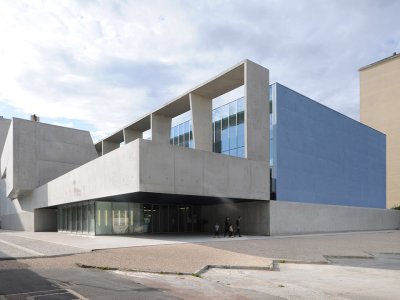 Bagneux泳池改建扩建工程，法国