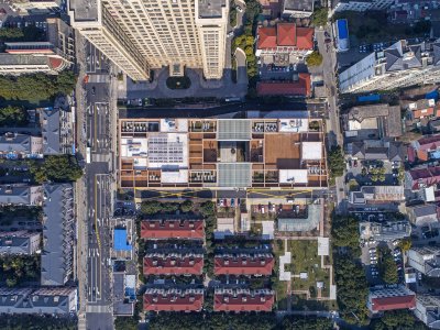 奉贤区老年大学，上海 / GOM高目建筑
