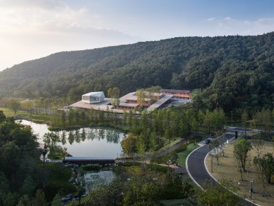 黄花岸酒店，南京 / 若本建筑工作室