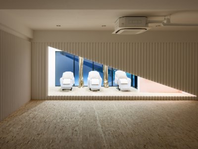 大阪“Kolmio+LIM ”美甲沙龙，日本