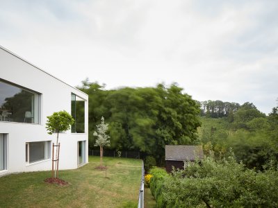 斜坡上的住宅，捷克 / masparti