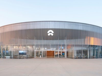 蔚来中心 合肥新桥产业园 / SHL
