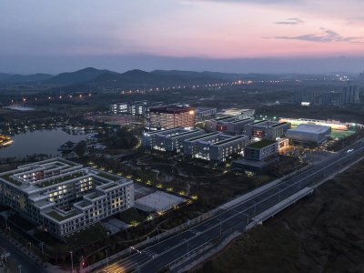 庐江新二中，安徽 / 深圳市建筑设计研究总院有限公司 - 合肥分院