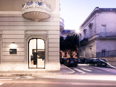 甜蜜的家，Meridionale Fondiaria地产公司总部，法国