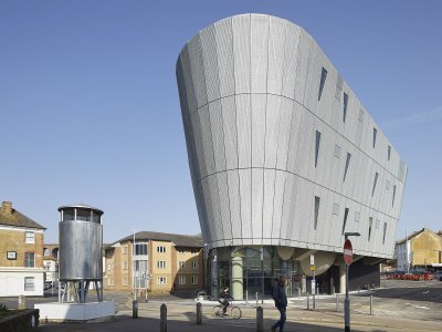 F51滑板公园，英国 / Hollaway Studio