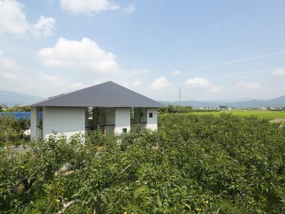 果园里的私人小住宅，日本