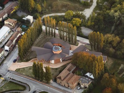 圣贾科莫教堂，意大利 / Miralles Tagliabue EMBT