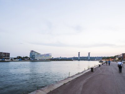 Métropole诺曼底鲁昂总部大楼，法国