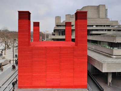 国家大剧院设临时场馆，英国