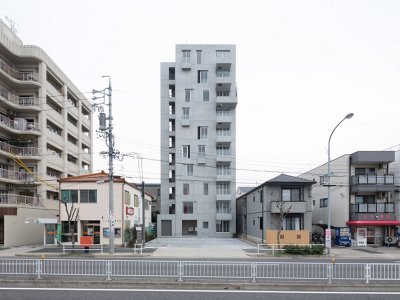 名古屋71窗户公寓塔楼，日本