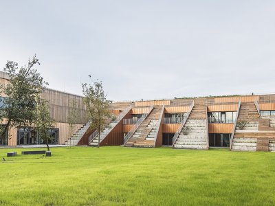 Akademeia中学，波兰 / Medusa Group Architects