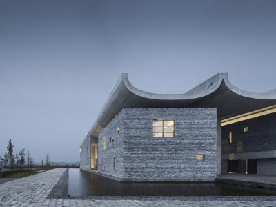 鄢陵建业君邻大院时光馆 / 成执设计