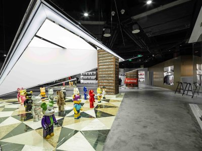By商店和展览空间，上海 / Spacemen