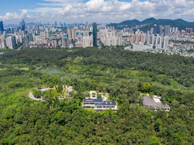 “北山栖鸢”- 深圳莲花山顶公共卫生间，广东 / 深圳华汇设计