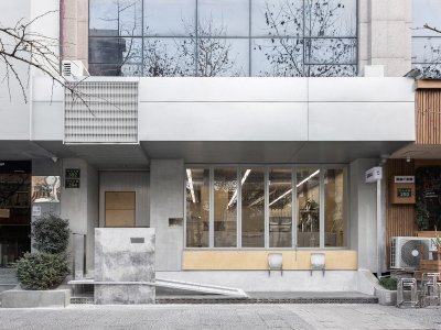 杭州中山北路seeu咖啡厅 / 杭州文青设计机构
