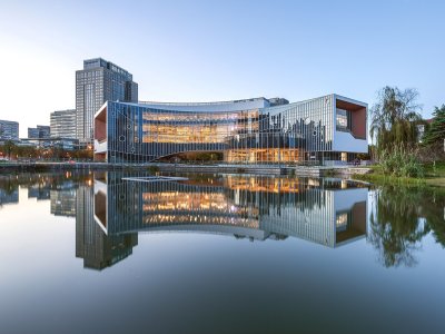 上海少年儿童图书馆新馆 / 华建集团上海建筑设计研究院有限公司