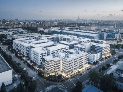 上海外高桥自贸壹号科技产业园 / 大形建筑规划设计有限公司