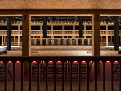 Prada 2016年秋冬时装秀场，米兰