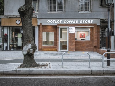 Gotlot咖啡店，佛山 / 未知设计事务所