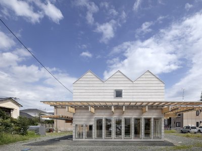 “四个矩形”住宅，日本