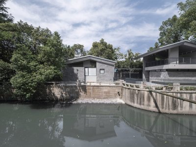上海市嘉定区积谷仓地块公共卫生服务设施 / Mur Mur Lab