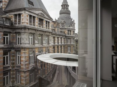 Tondo 人行天桥 / OFFICE Kersten Geers David Van Severen
