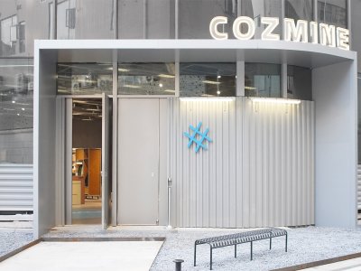 COZMINE 2.0 潮牌集合店，武汉 / 外物 WHY WOULD