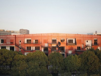 华谊万创·新所迷宫墙，上海 / 熊星XING DESIGN