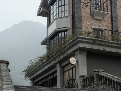 若见·汐民宿，成都 / 成都万谦集环境艺术设计
