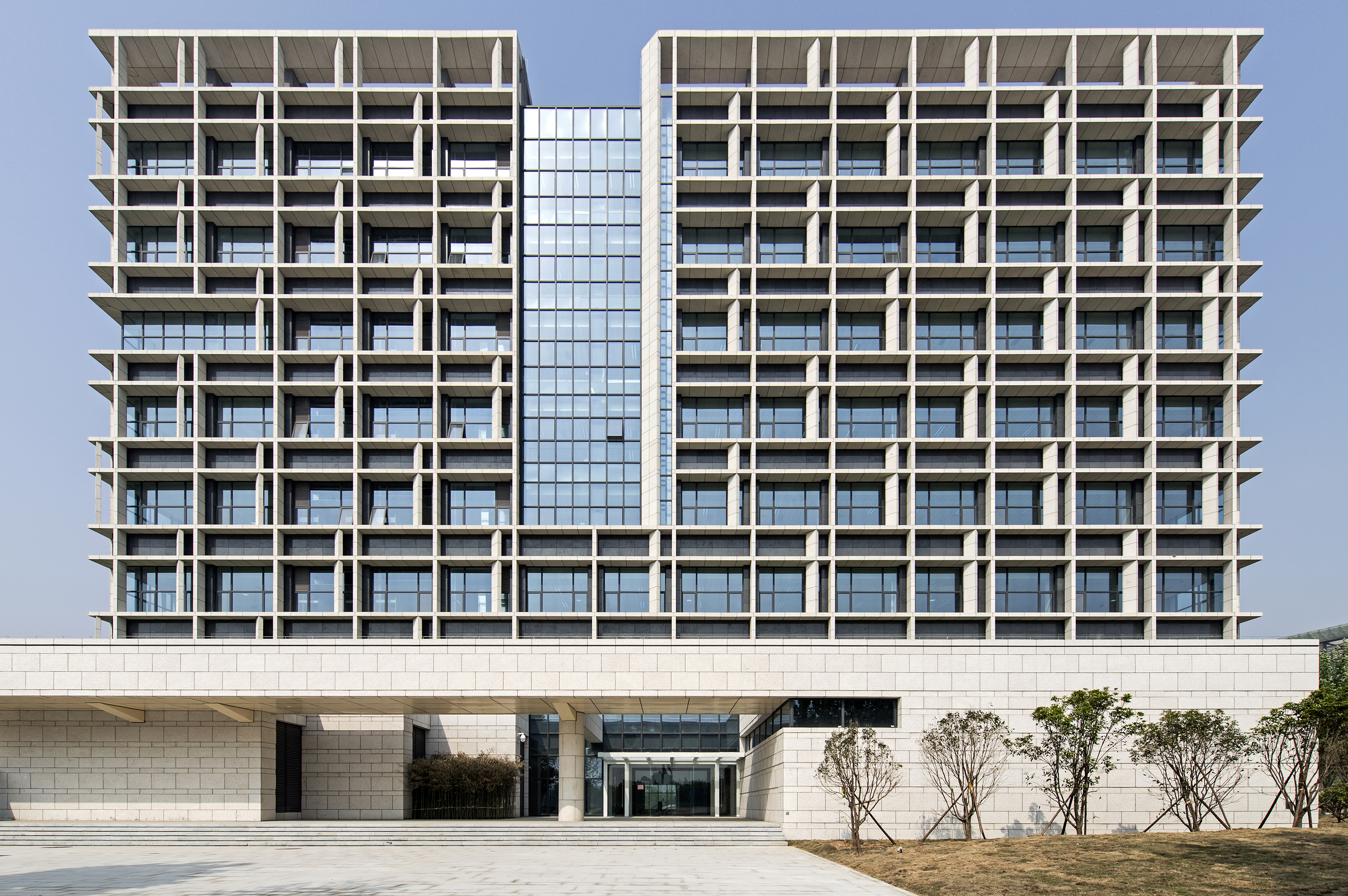 河南中医学院图书馆（图书信息中心）