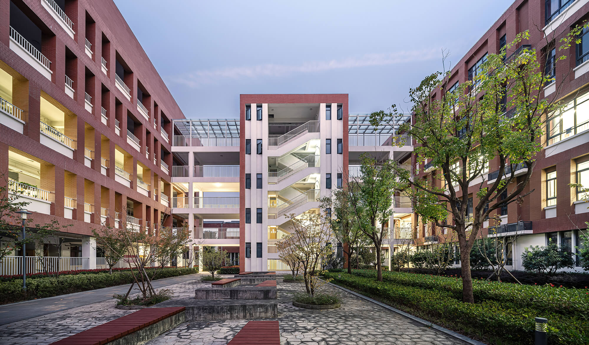 合肥经开科技城学校（清华附属学校）