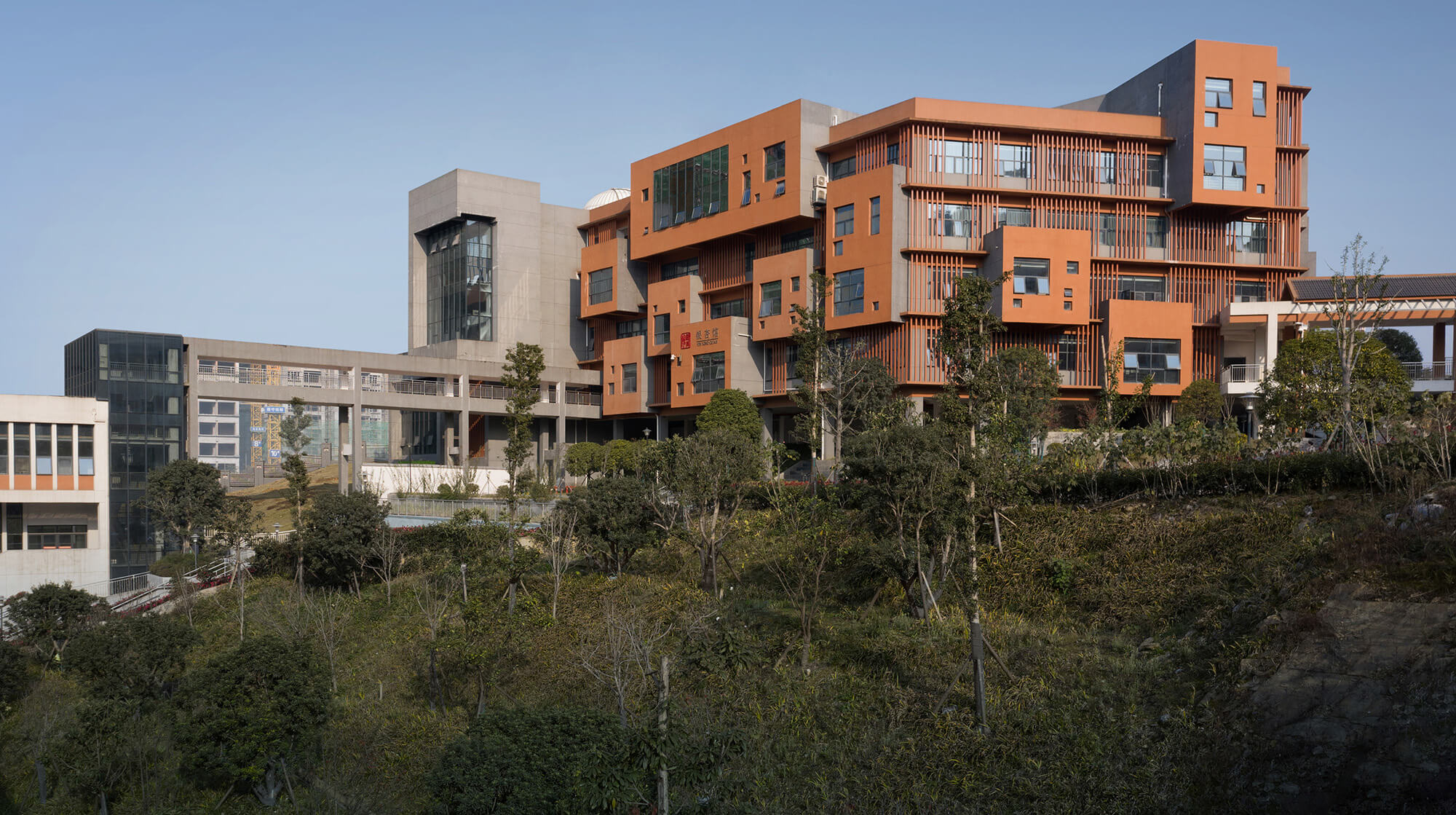 吉首大学师范学院附属小学经开区校区