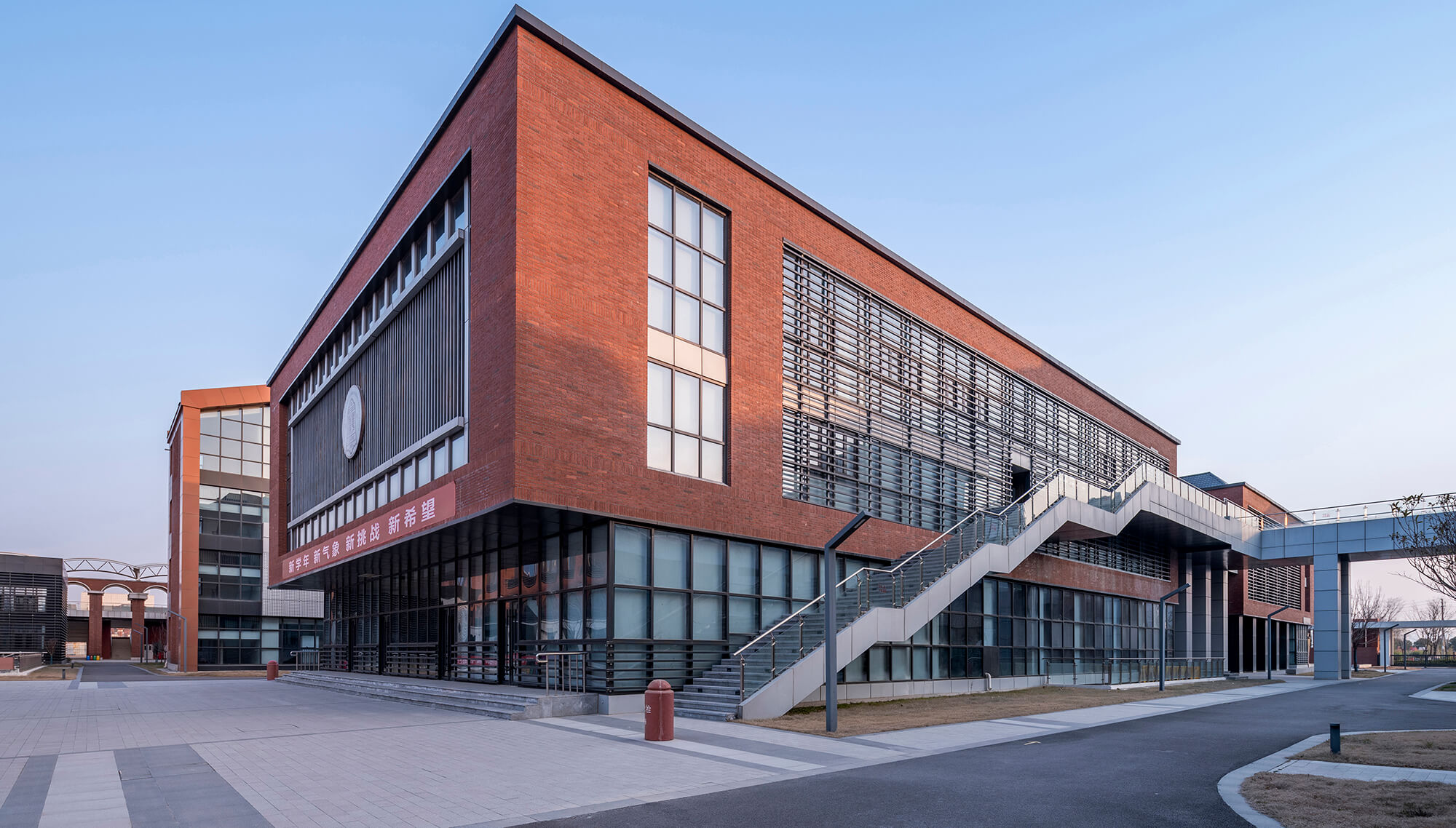 清华大学附属中学郑州学校