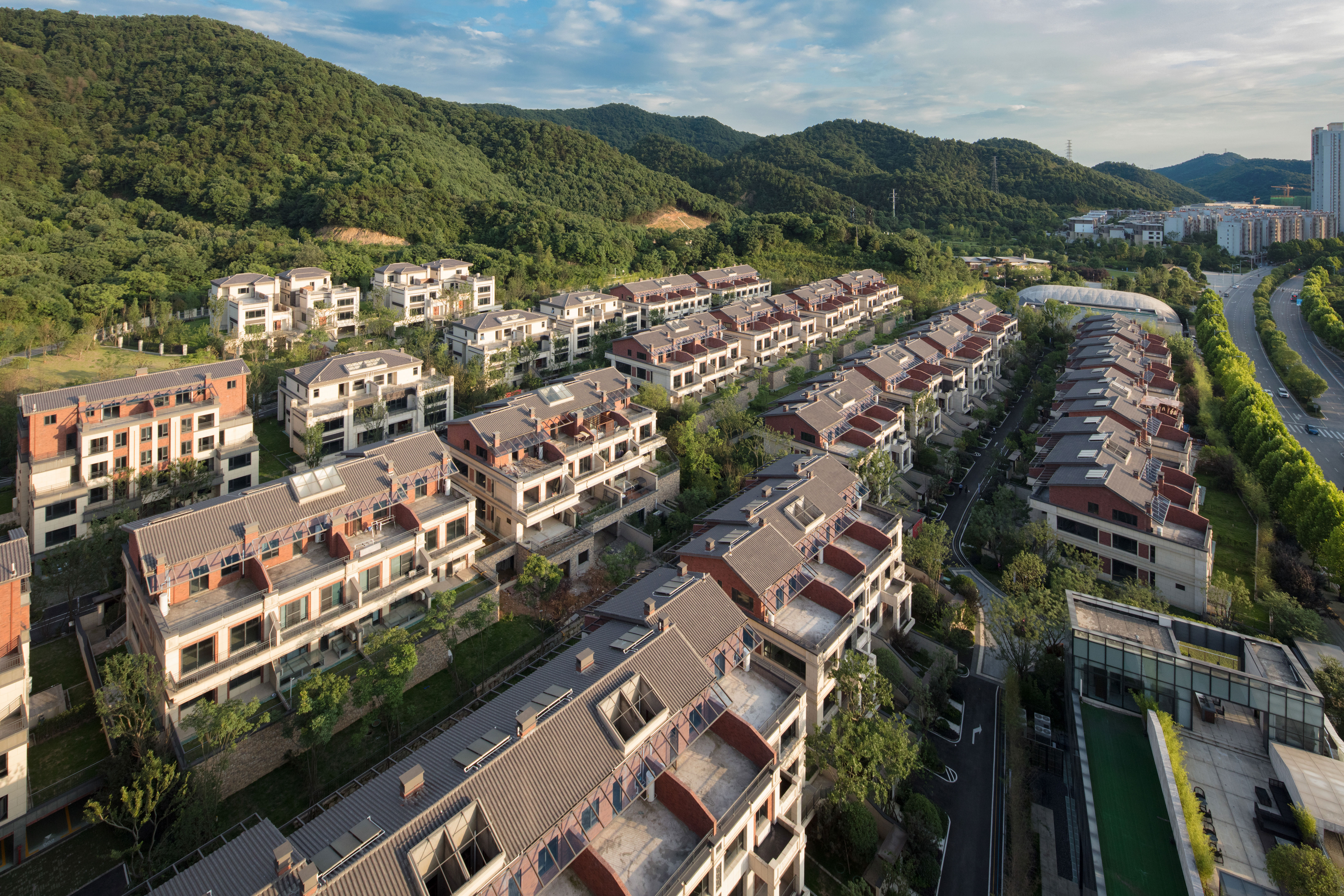 长房.梅溪香山