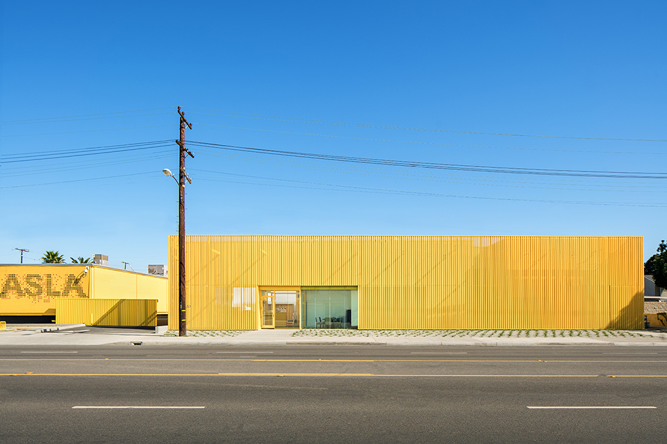 南洛杉矶高中，美国 / Brooks + Scarpa