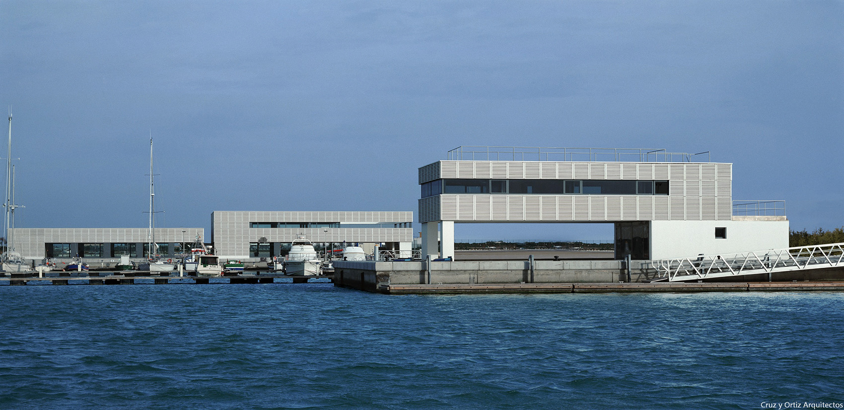 奇皮奥纳港口建筑群，西班牙 / Cruz y Ortiz Architects