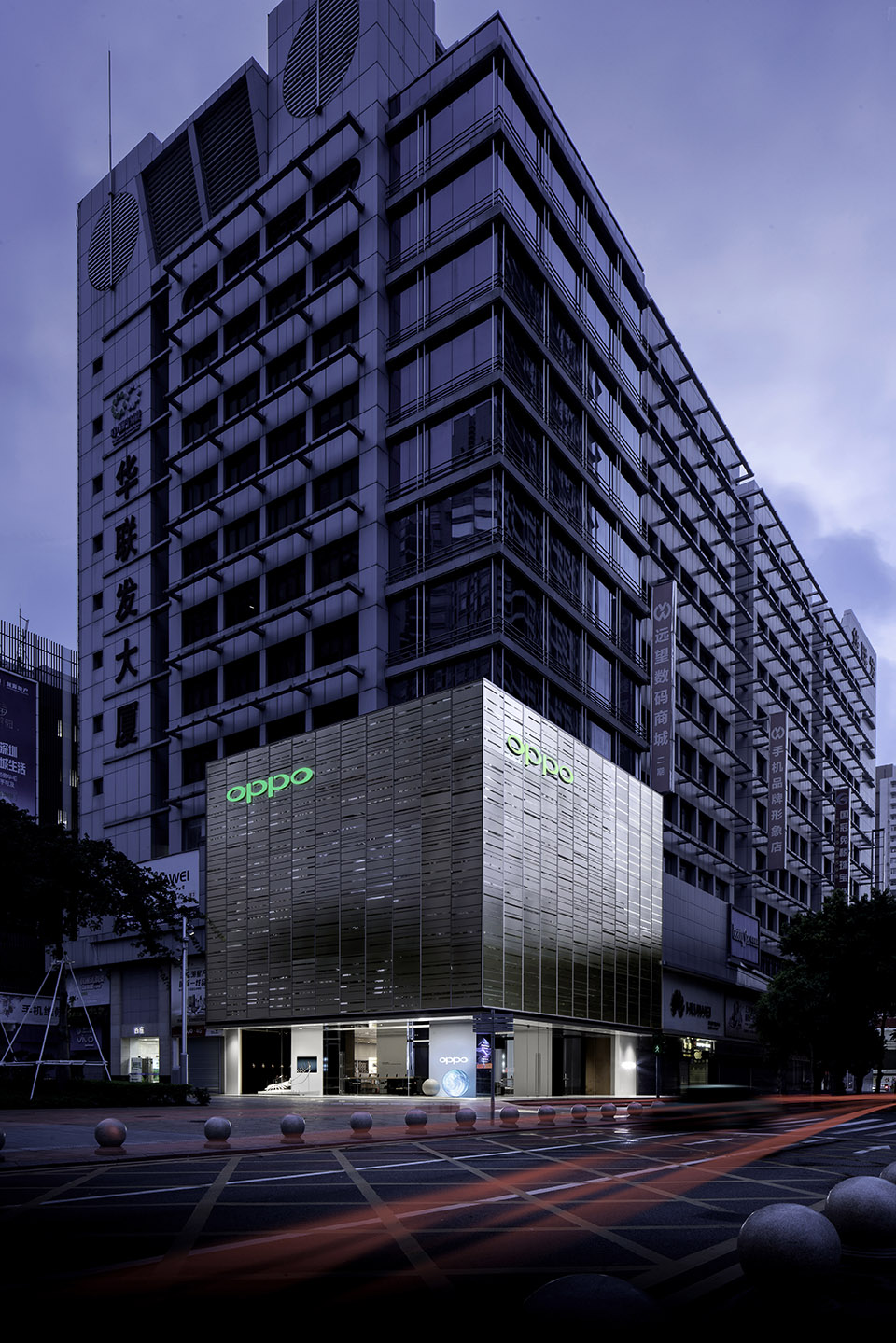OPPO深圳旗舰店 / 东仓建设