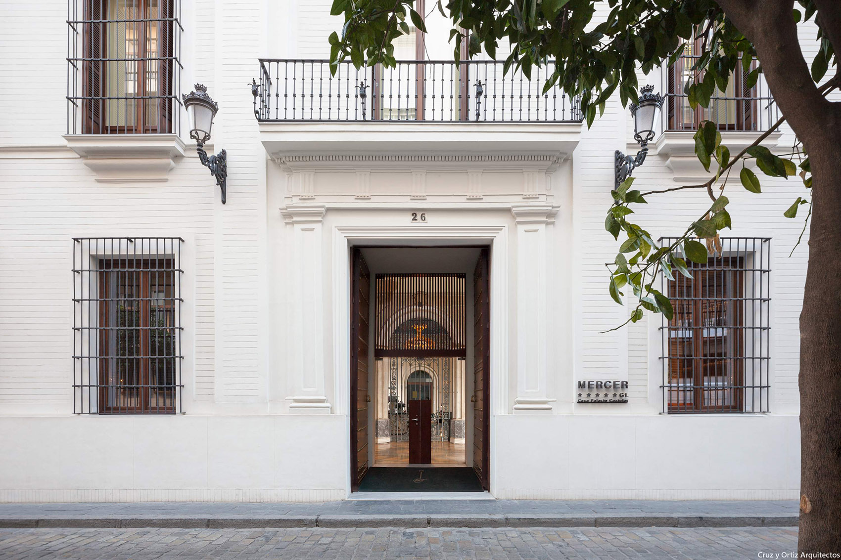 Mercer酒店，西班牙 / Cruz y Ortiz Architects