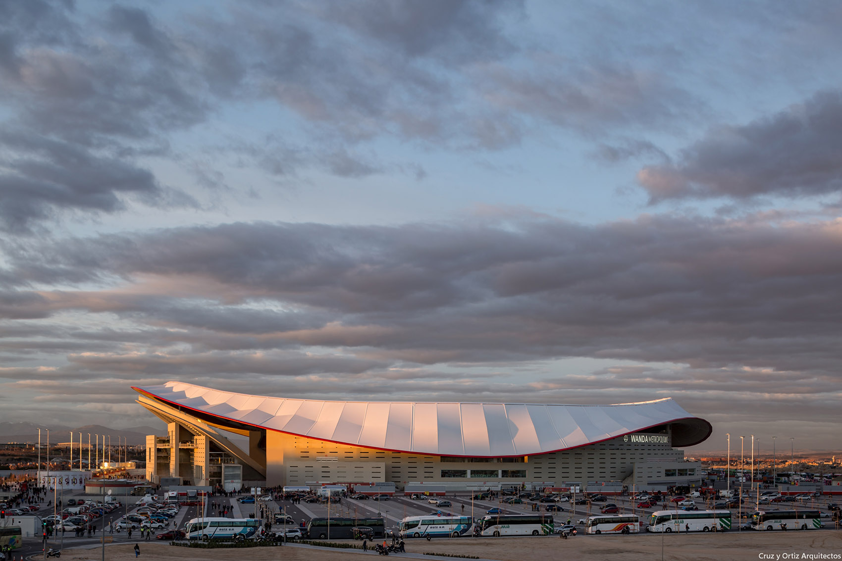Wanda Metropolitano足球场，马德里 / Cruz y Ortiz Architects
