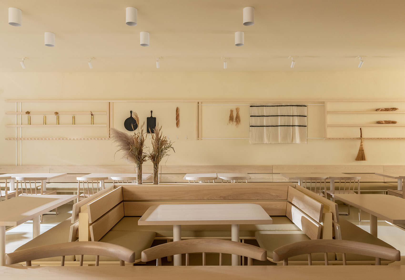 Flourist面包咖啡店，温哥华 / Ste. Marie Art and Design