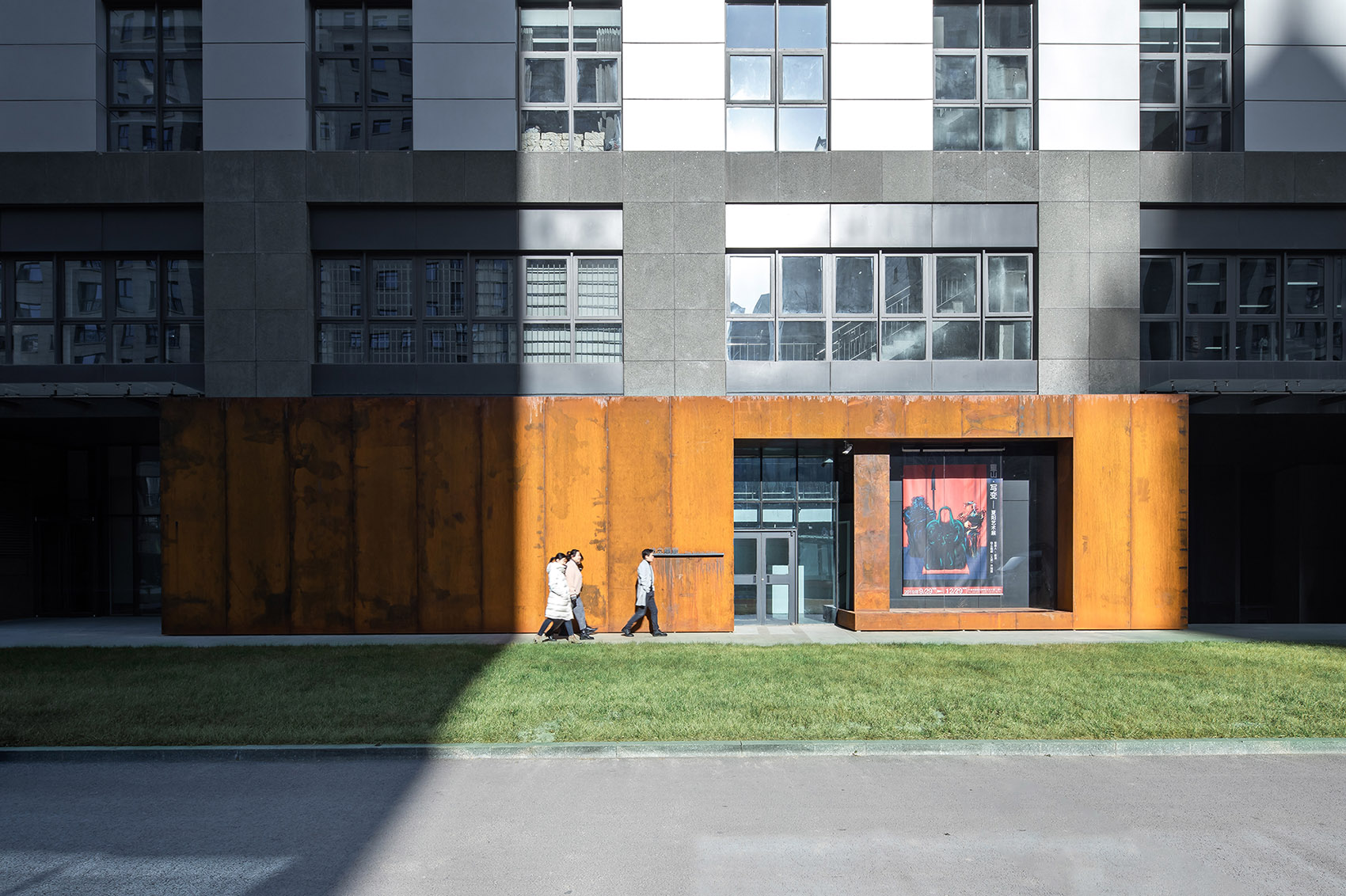 太原劫尘画廊改造设计，山西 / 反几建筑
