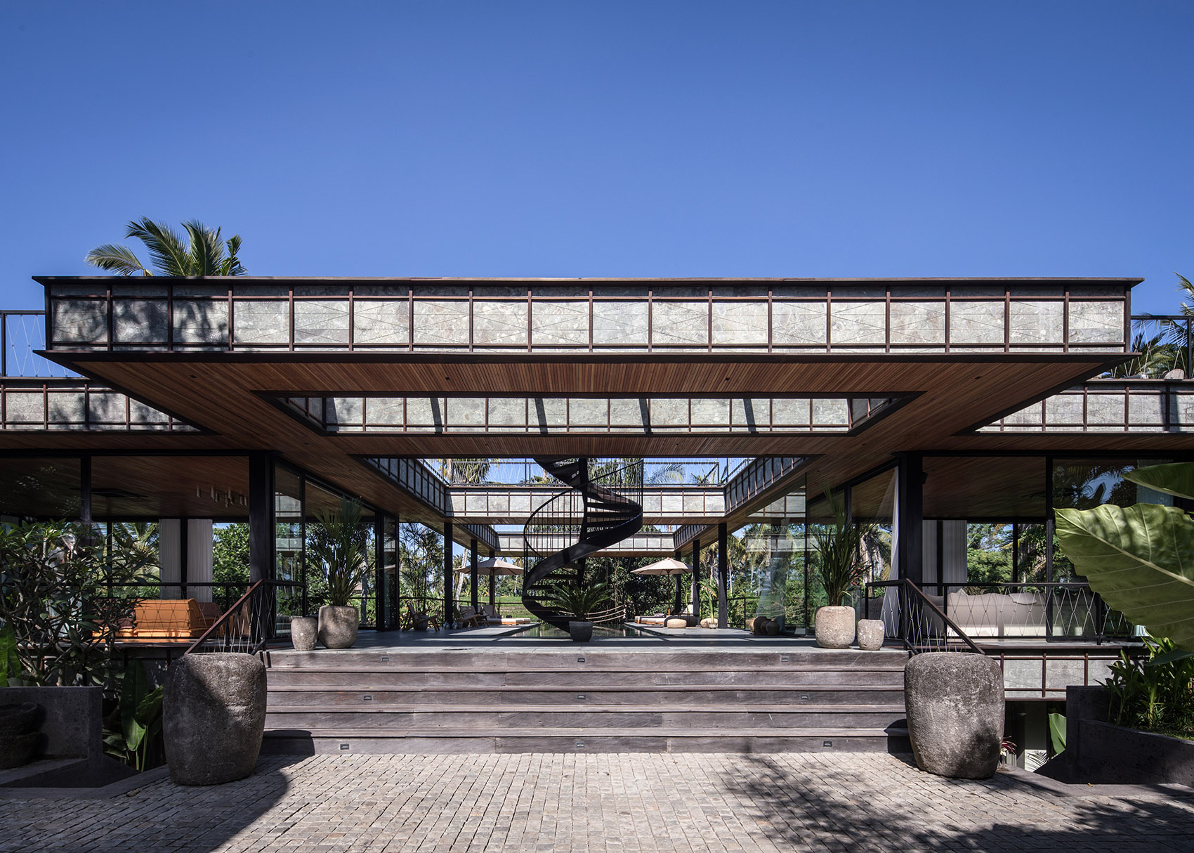 BOND HOUSE，巴厘岛 / Alexis Dornier