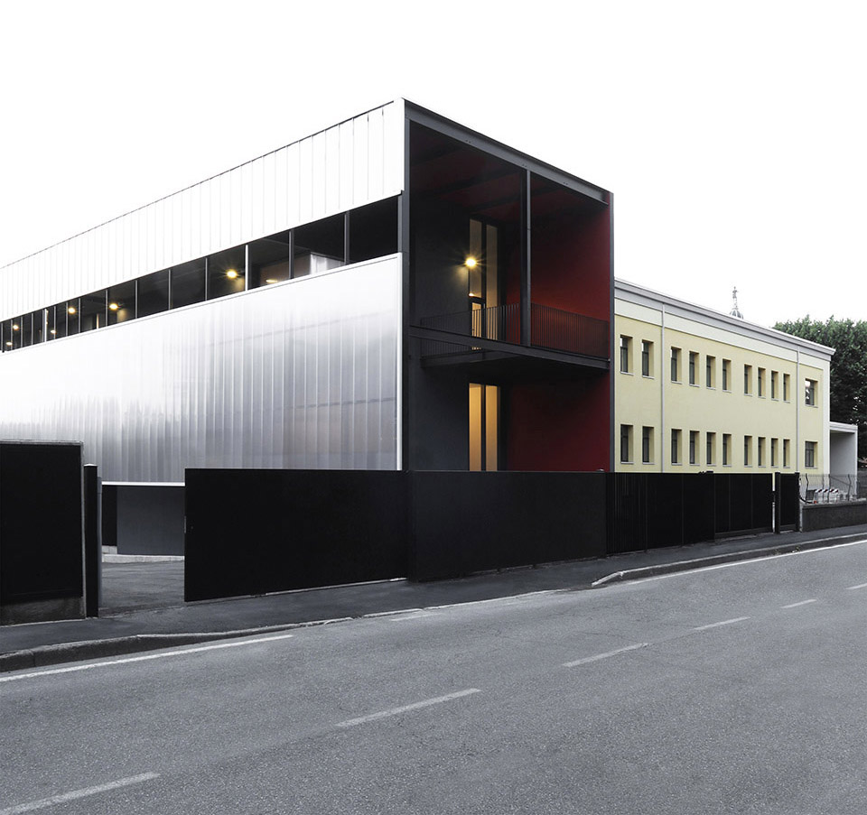 E. Fermi中学改造和扩建，意大利 / Giulia de Appolonia