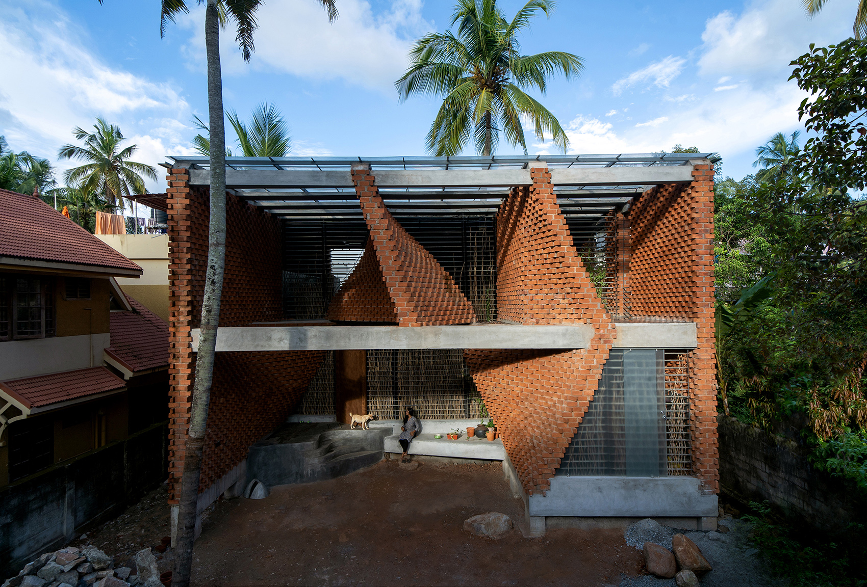 PIROUETTE住宅，印度 / Wallmakers