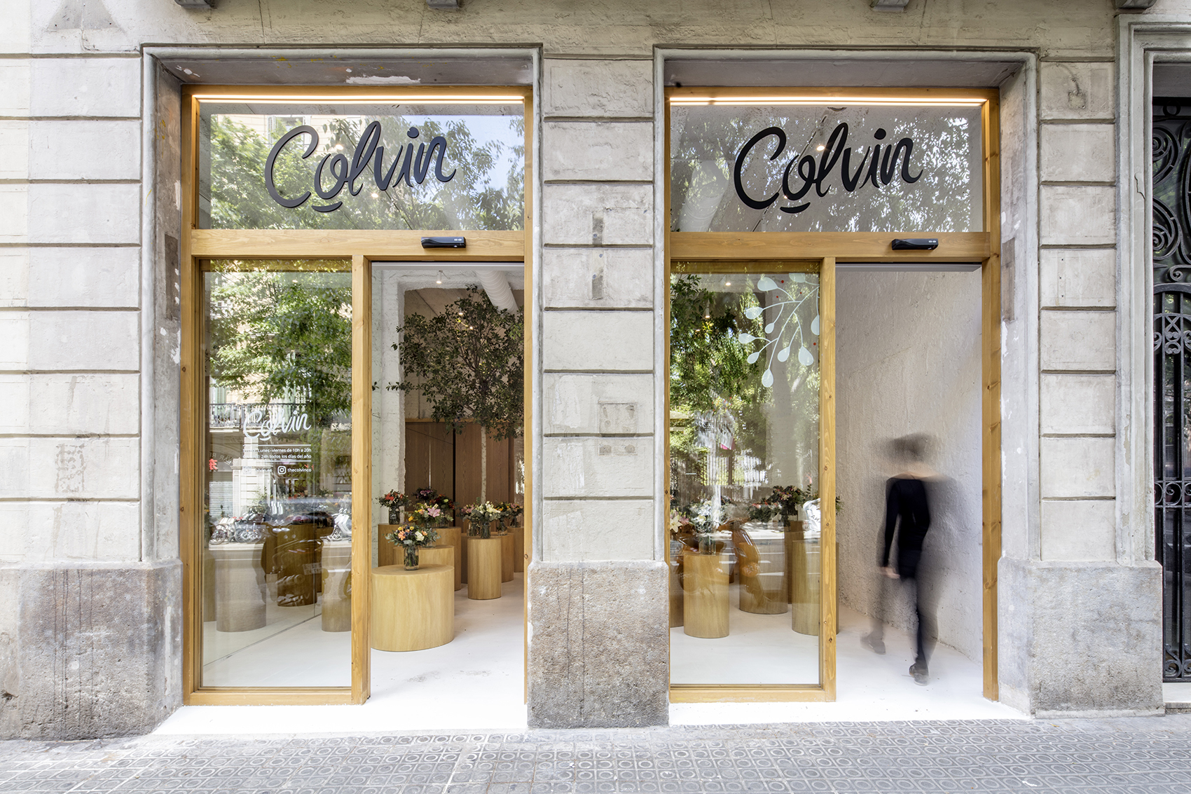 Colvin花店，巴塞罗那 / Roman Izquierdo Bouldstridge
