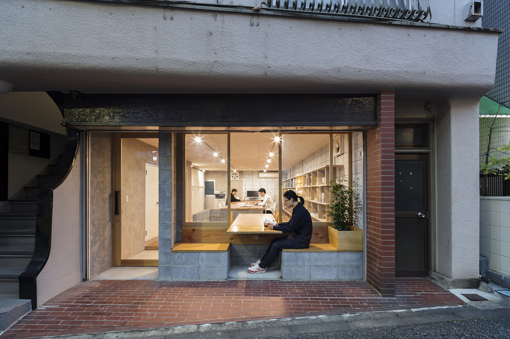 DOG建筑工作室，日本 / DOG + Satoshi Takae