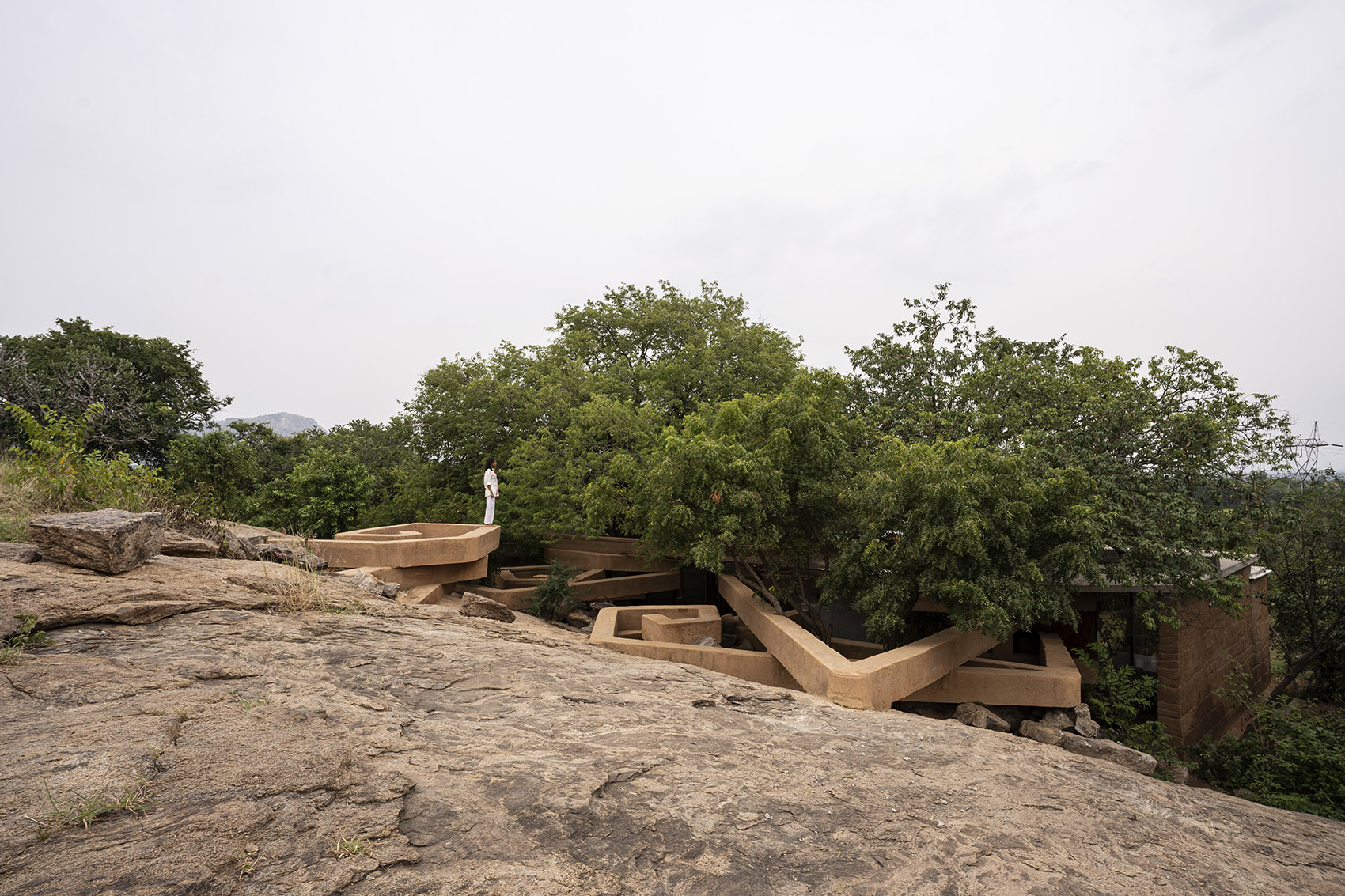 CHUZHI住宅，印度 / Wallmakers